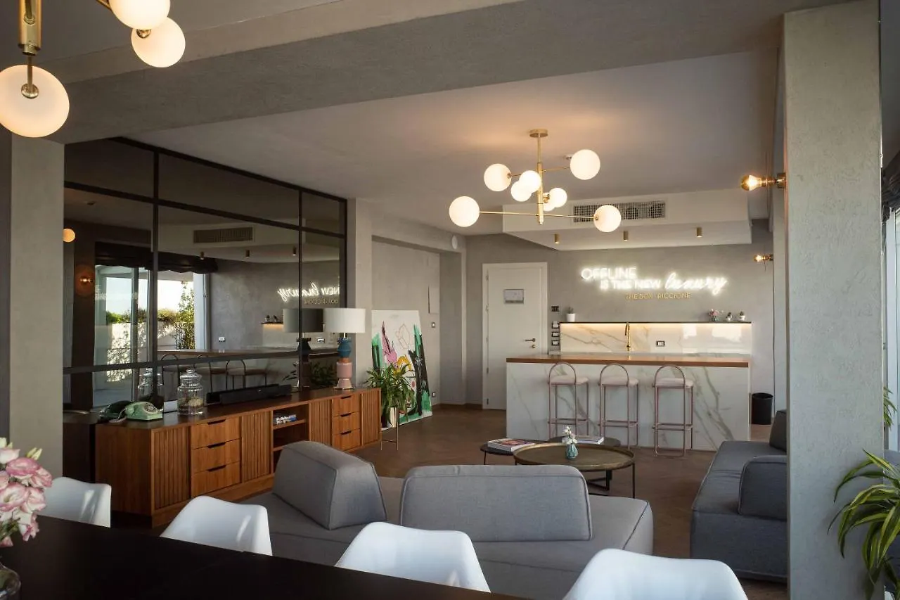 The Box Riccione - Adults Only Hotel 4*,